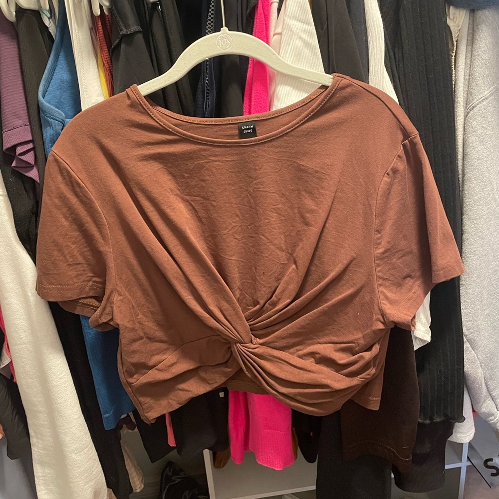 Twist Crop Top